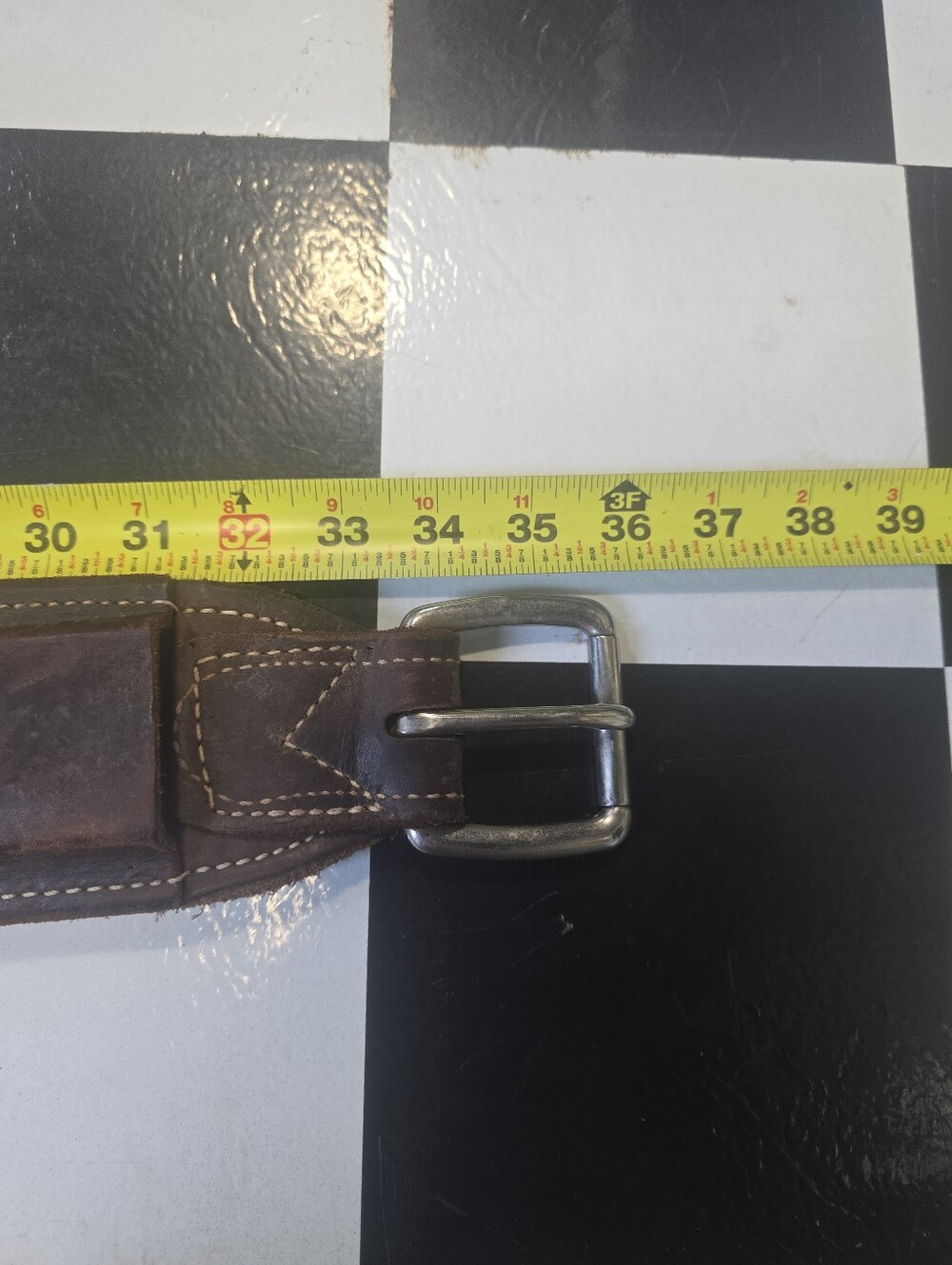 Martin Rear Hind Cinch - Picture 13 of 15